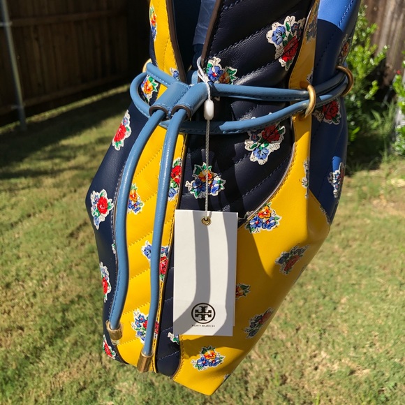 kira chevron floral patchwork bucket bolsa